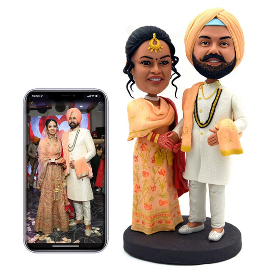 Customized indian couple bobblehead dolls